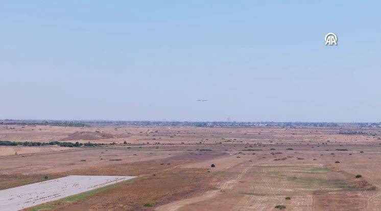 TSK'dan Kıbrıs Barış Harekatı'nın 50. yılına özel geçit töreni - Resim: 15